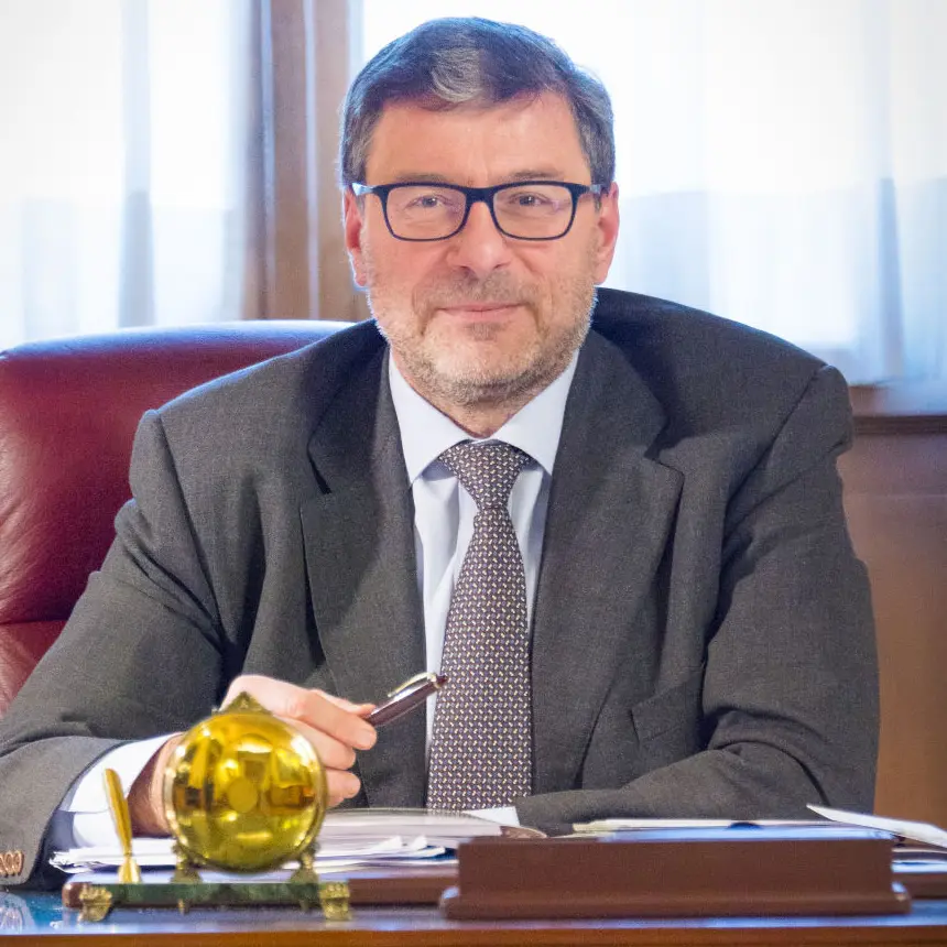 Luc Fondorium analisi investimenti